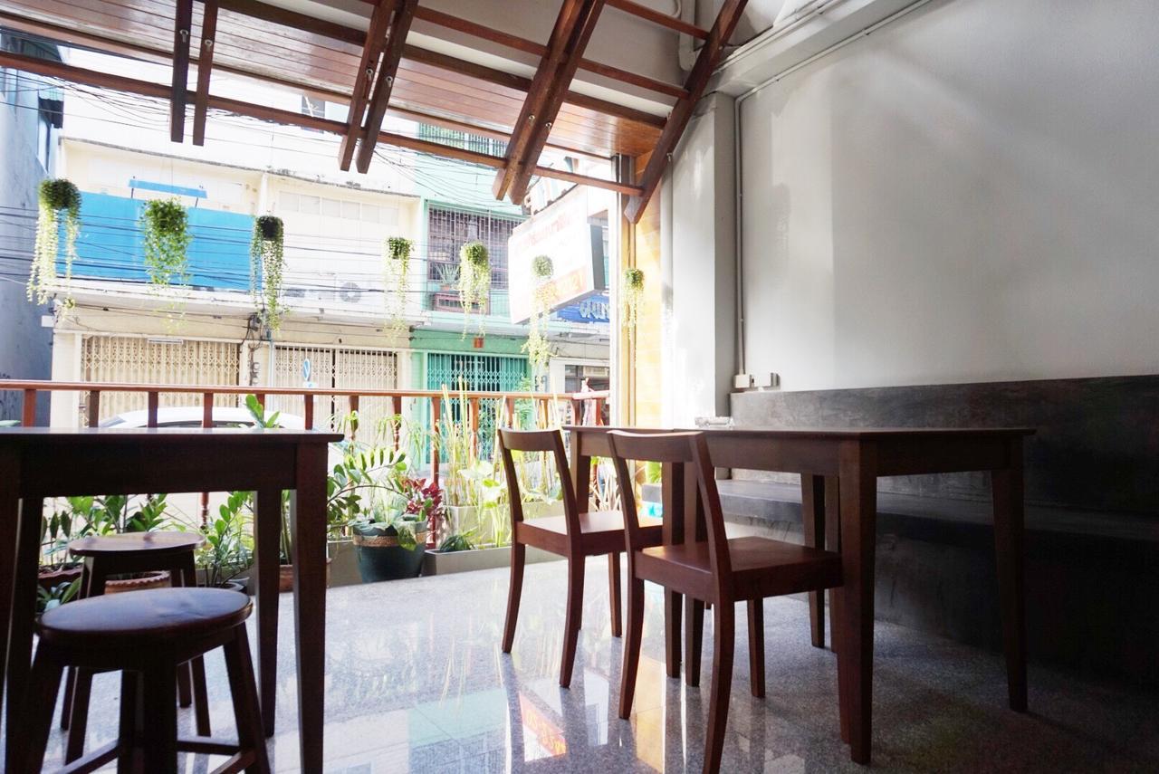 Boon Street Hostel Bangkok Exterior foto